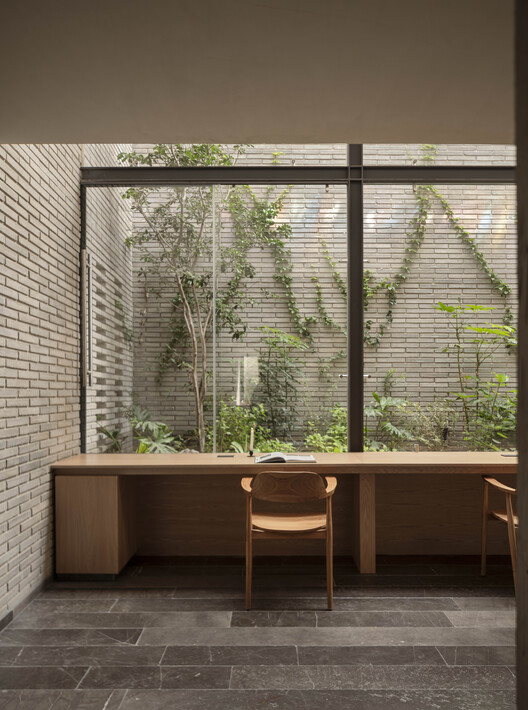 Refuge House / Taller Segovia Molina Refuge House / Taller Segovia Molina - Interior Photography, Wood