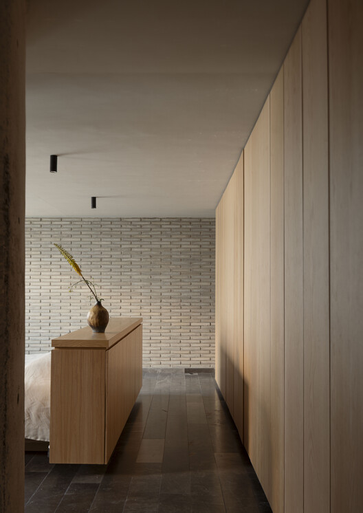 Refuge House / Taller Segovia Molina Refuge House / Taller Segovia Molina - Interior Photography, Kitchen, Wood