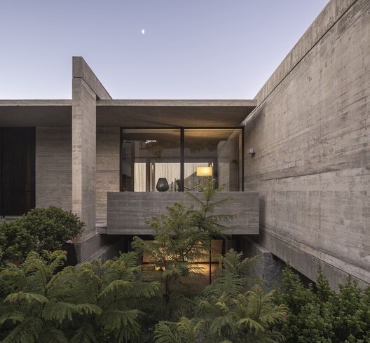 R.I. House / Infante Poblete Montt R.I. House / Infante Poblete Montt - Image 11 of 25