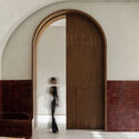 The Plinth House / Cambra Buró - Residential Architecture