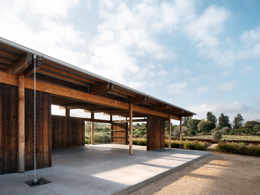 Live Oak Farm Pavilion / Austin Sandy Architects Live Oak Farm Pavilion / Austin Sandy Architects - Image 14 of 24