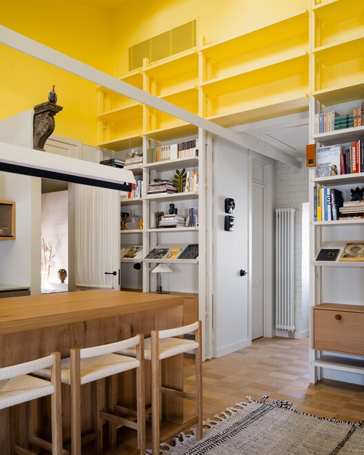 Mimosa Apartment / Treivas Architecture Bureau Mimosa Apartment / Treivas Architecture Bureau - Image 5 of 18