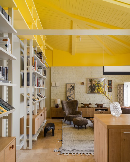 Mimosa Apartment / Treivas Architecture Bureau Mimosa Apartment / Treivas Architecture Bureau - Interior Photography, Wood, Lighting, Shelving, Chair, Beam