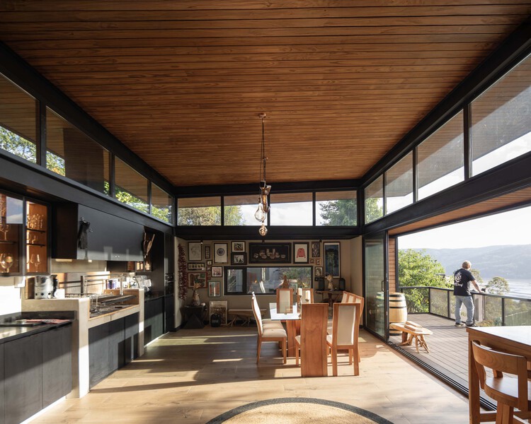 Agua de la Culebra Quincho / Alvarez Railton Arquitectura - Interior Photography, Residential Architecture, Kitchen, Beam, Chair, Countertop