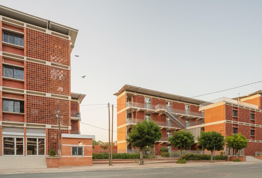 UCAD Dakar Student Housing / Hardel Le Bihan Architectes UCAD Dakar Student Housing / Hardel Le Bihan Architectes - Exterior Photography