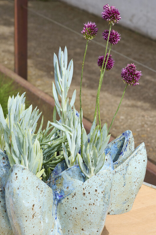 Parlour Gardens Exhibition Displays Miniature Ceramic Landscapes at Barcelona's Botanic Garden Parlour Gardens Exhibition Displays Miniature Ceramic Landscapes at Barcelona's Botanic Garden - Image 66 of 97