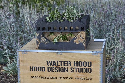 Parlour Gardens Exhibition Displays Miniature Ceramic Landscapes at Barcelona's Botanic Garden Parlour Gardens Exhibition Displays Miniature Ceramic Landscapes at Barcelona's Botanic Garden - Image 25 of 97