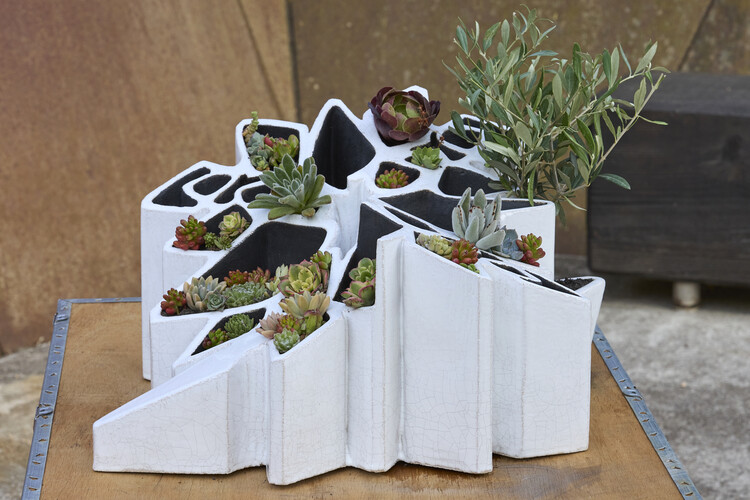 Parlour Gardens Exhibition Displays Miniature Ceramic Landscapes at Barcelona's Botanic Garden - Image 7 of 97
