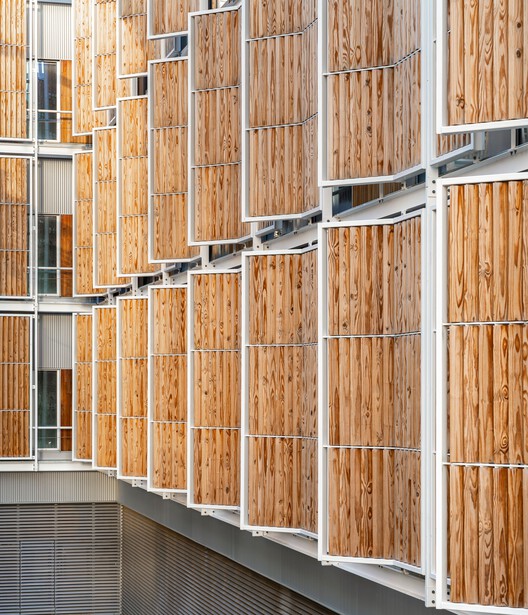 Hospital del Mar Phase 2 Expansion / PINEARQ + Brullet-De Luna Arquitectes - Image 11 of 23
