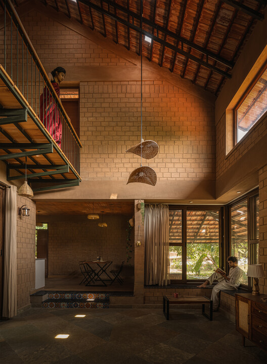 The Saffron Verandah House / HabitArt Architecture Studio The Saffron Verandah House / HabitArt Architecture Studio - Interior Photography, Wood, Beam