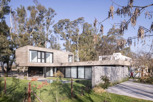 Bell House / BILBAO | LOPEZ Bell House / BILBAO | LOPEZ - Exterior Photography, Concrete