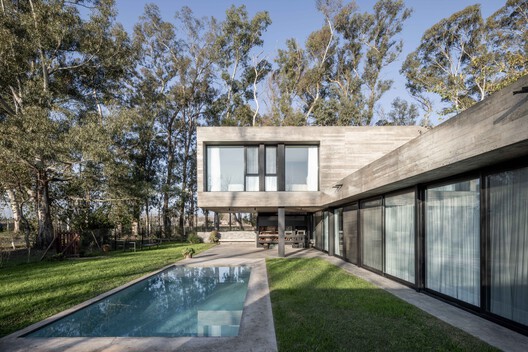 Bell House / BILBAO | LOPEZ Bell House / BILBAO | LOPEZ - Exterior Photography, Concrete