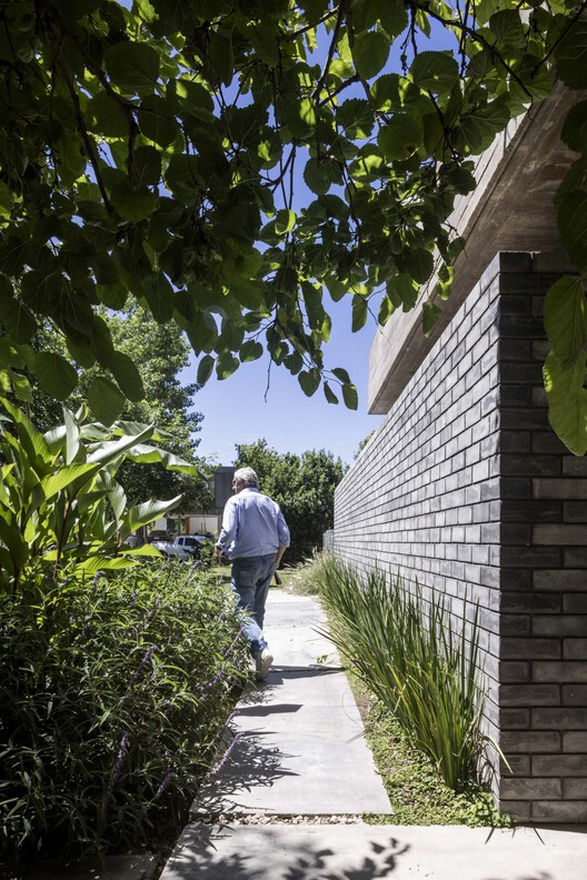 Bell House / BILBAO | LOPEZ Bell House / BILBAO | LOPEZ - Exterior Photography, Brick, Garden