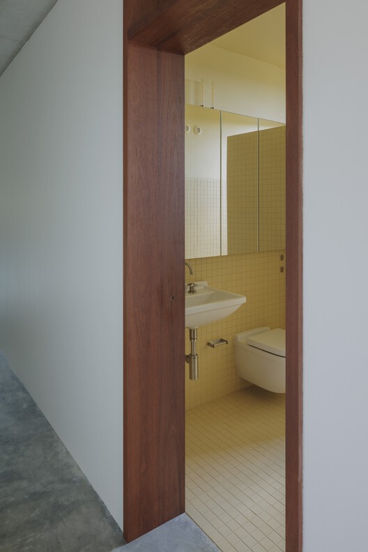 EA House / Bokey Grant EA House / Bokey Grant - Interior Photography, Bathroom, Wood, Glass