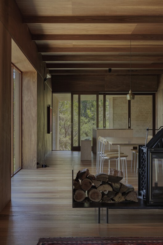 EA House / Bokey Grant EA House / Bokey Grant - Interior Photography, Wood, Beam