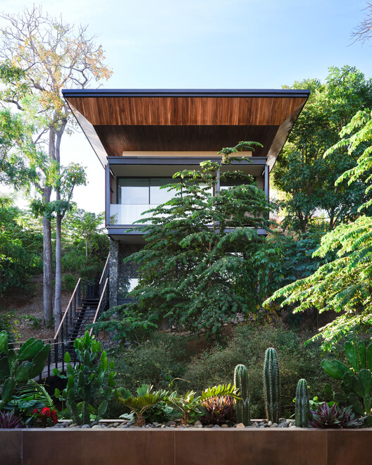 Casa Akíga / Studio Saxe - 建筑图, 木头, 花园
