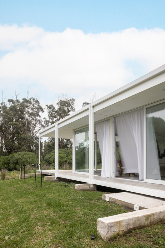 Looking South House / PLUG arquitectura modular Looking South House / PLUG arquitectura modular - Exterior Photography