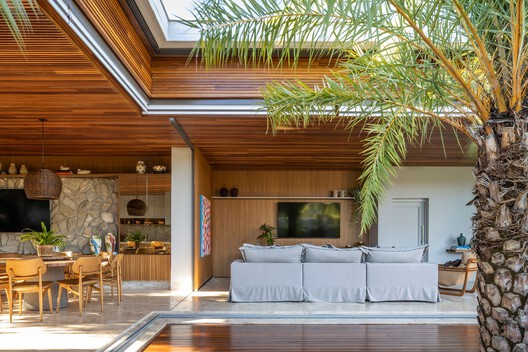 Jabuticabeiras House / STUDIO ANDRE LENZA - Interior Photography, Wood, Chair, Patio, Deck