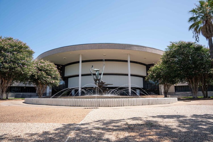 Getty Foundation's Conserving Black Modernism Program Announces Five New Grantee Sites - Image 3 of 6