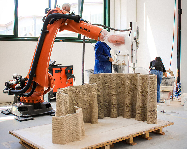 Craft in the Age of 3D-Printed Earth: Can Digital Tools Create a New Kind of Artisan?  - Image 2 of 10