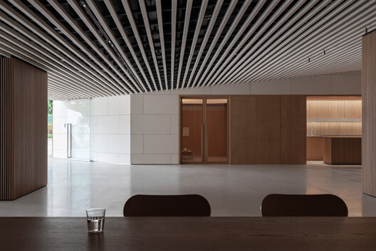 Dynaudio Lounge / cold lab Dynaudio Lounge / cold lab - Fotografia de Interiores, Madeira