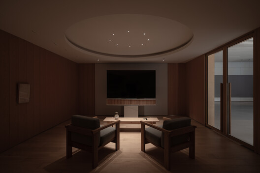 Dynaudio Lounge / cold lab Dynaudio Lounge / cold lab - Fotografia de Interiores, Iluminação, Cadeira