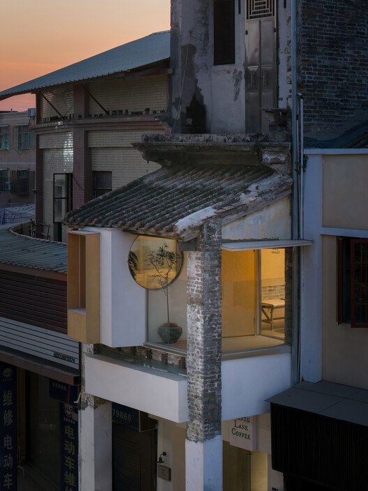 Minzu Lane Coffee / Modum Atelier Minzu Lane Coffee / Modum Atelier - Exterior Photography, Concrete, Balcony