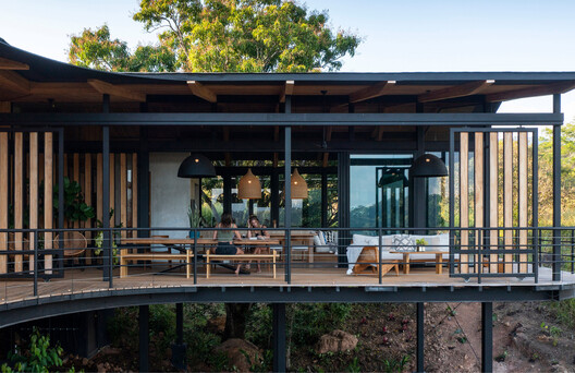 Casa Tertulia / Marcela Carranza Arquitectura Casa Tertulia / Marcela Carranza Arquitectura - Image 3 of 23