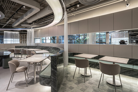 Restaurant Nectar Oum / Madarq studio Restaurant Nectar Oum / Madarq studio - Interior Photography, Glass, Chair