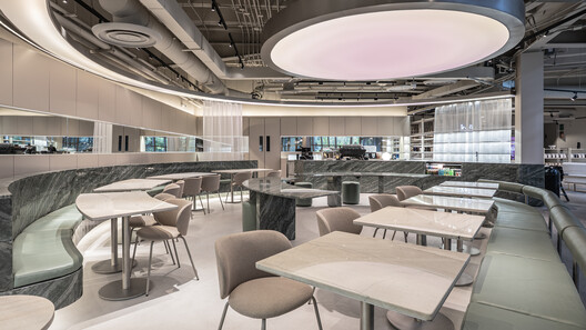 Restaurant Nectar Oum / Madarq studio Restaurant Nectar Oum / Madarq studio - Interior Photography, Lighting, Glass, Chair