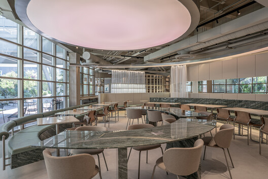Restaurant Nectar Oum / Madarq studio Restaurant Nectar Oum / Madarq studio - Interior Photography, Lighting, Chair, Glass