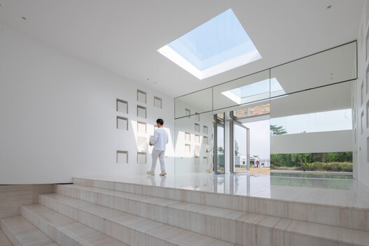 Exalt Mausoleum / Jim Caumeron Design - Interior Photography, Glass