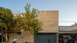 House in Harmony / Golchin Studio