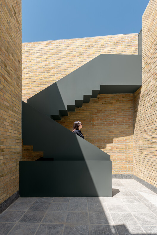 House in Harmony / Golchin Studio House in Harmony / Golchin Studio - Image 5 of 30