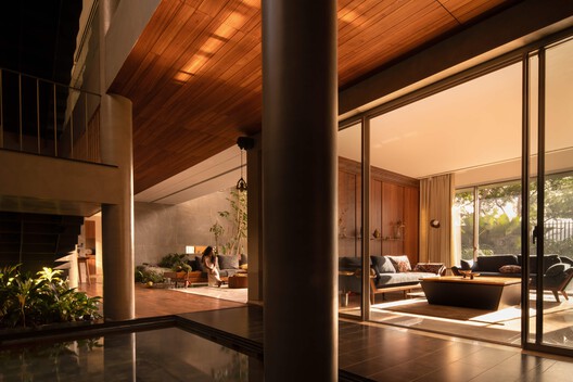 Western Valley House / STO.M.P Western Valley House / STO.M.P - Interior Photography, Wood, Chair