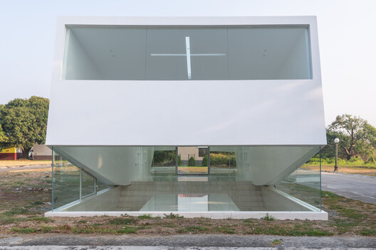 Exalt Mausoleum / Jim Caumeron Design - Image 3 of 22