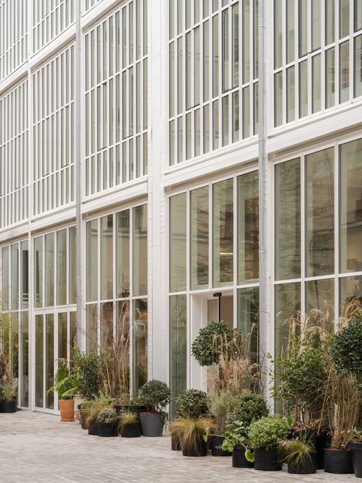 Rue Pavée, renovation project for a complex of historic buildings in Paris / MARS Architectes Rue Pavée, renovation project for a complex of historic buildings in Paris / MARS Architectes - Exterior Photography, Glass