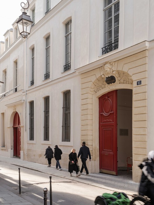 Rue Pavée, renovation project for a complex of historic buildings in Paris / MARS Architectes Rue Pavée, renovation project for a complex of historic buildings in Paris / MARS Architectes - Interior Photography, Door