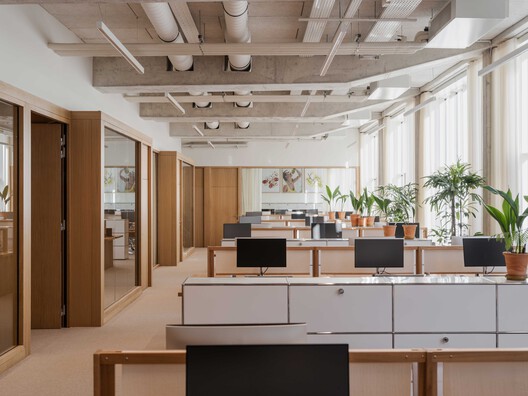 Rue Pavée, renovation project for a complex of historic buildings in Paris / MARS Architectes Rue Pavée, renovation project for a complex of historic buildings in Paris / MARS Architectes - Interior Photography, Kitchen, Wood, Chair