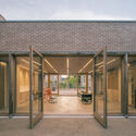 Val d'Oust 文化中心 / Atelier 56S - 文化中心