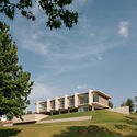 Aroeira House / FGMF - Exterior Photography, Houses