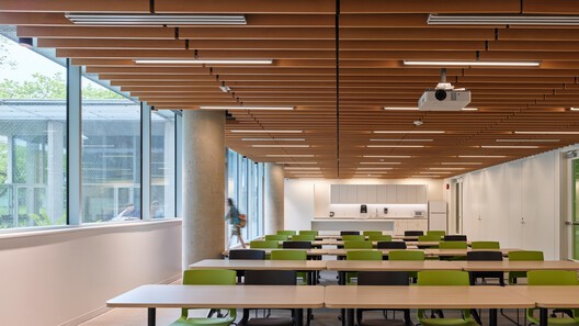 UBC Biodiversity Centre Addition / Public Architecture + Design UBC Biodiversity Centre Addition / Public Architecture + Design - Interior Photography, Dining room, Wood, Chair
