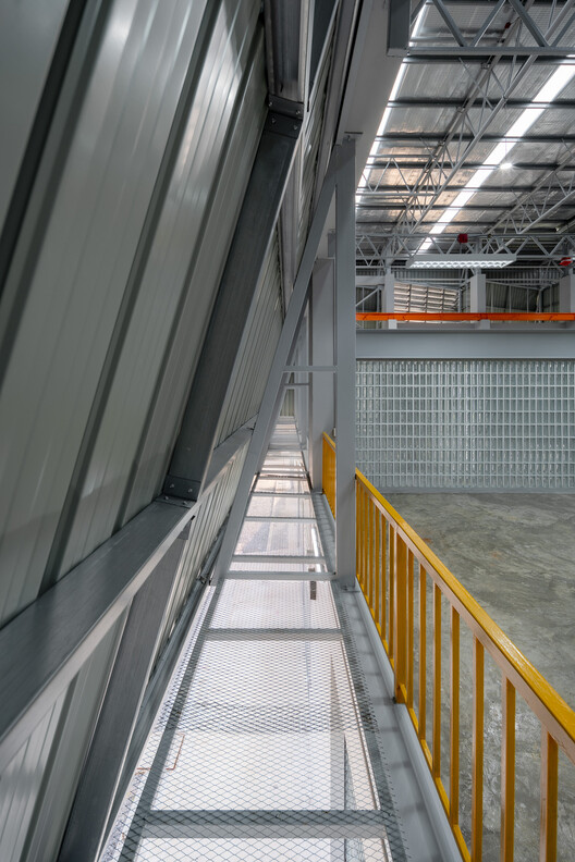 Industrialized Steel Construction: Lessons From a Naval Foundry in Thailand - Image 5 of 19