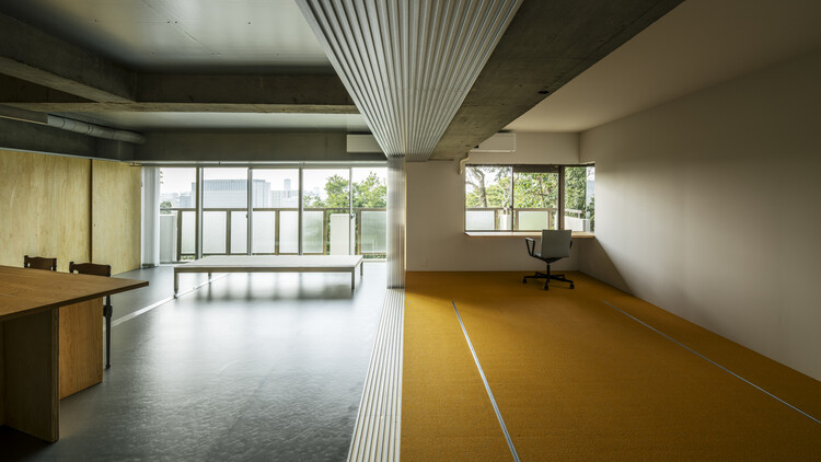 Rooms That Appear: Sliding Partitions and Conditional Domestic Space - More Images