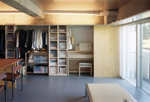 Rooms That Appear: Sliding Partitions and Conditional Domestic Space - Image 7 of 35