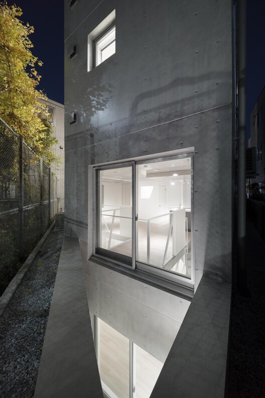 Shin Nakano Residence / Ryuichi Sasaki + Sasaki Architecture - Interior Photography, Concrete