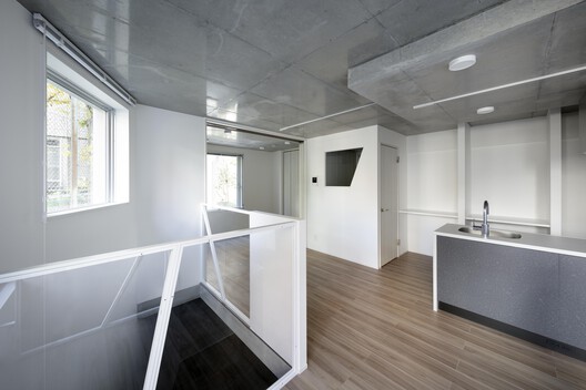 Shin Nakano Residence / Ryuichi Sasaki + Sasaki Architecture - Interior Photography, Kitchen, Glass