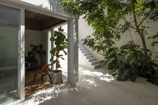 PH Juana / Estudio NU PH Juana / Estudio NU - Interior Photography, Concrete, Courtyard