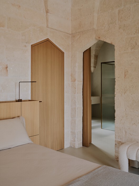 Masseria Ficazzella / Valari Studio - Interior Photography, Bedroom, Wood
