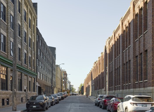 90/100 Mixed Use Project / 5468796 Architecture 90/100 Mixed Use Project / 5468796 Architecture - Exterior Photography